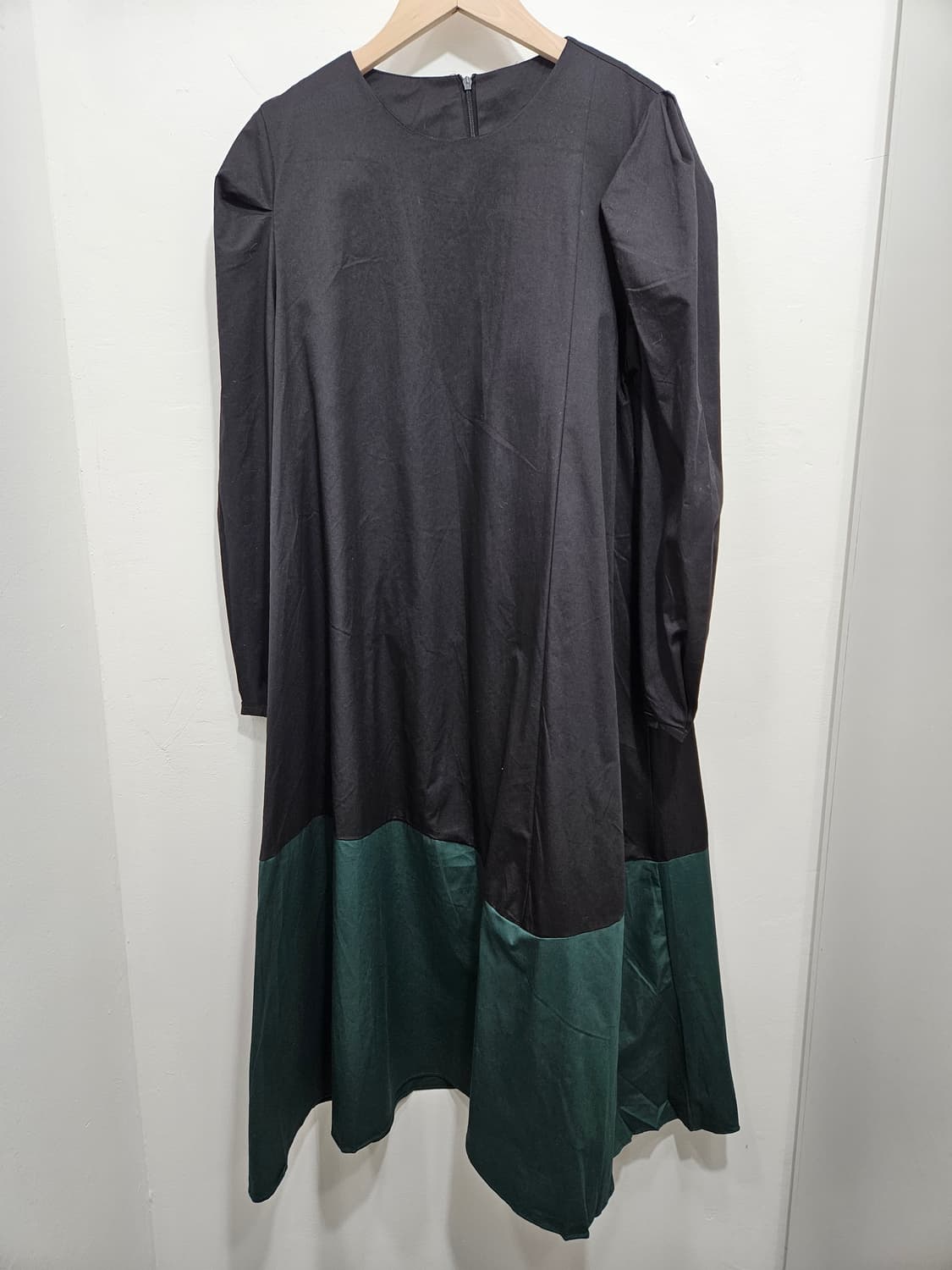 블랙/그린 배색 면 롱원피스  상품이미지9