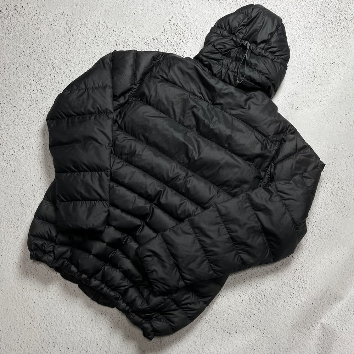 Patagonia Hi-Loft Down Hoody 상품이미지8