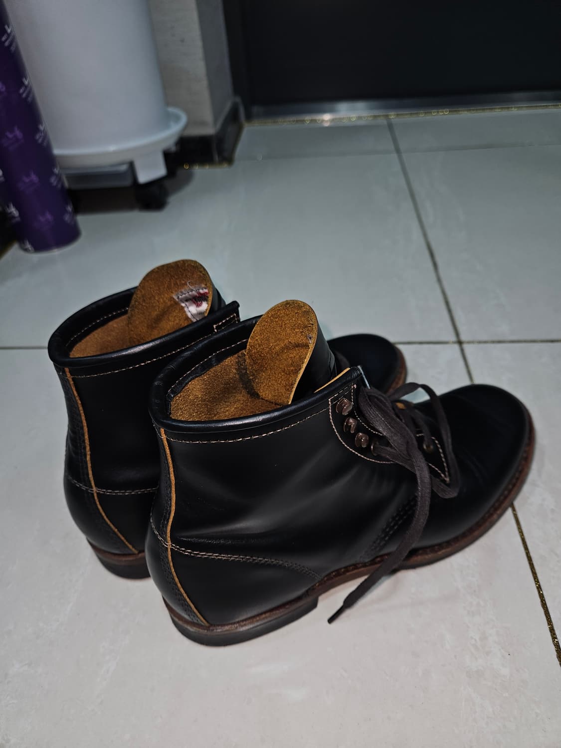 레드윙 벡맨 플랫박스 9060 상품이미지2