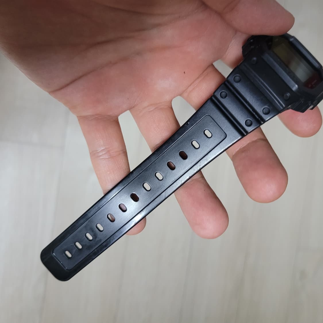 정품 카시오 지샥 G-SHOCK DW-5600BB 상품이미지6