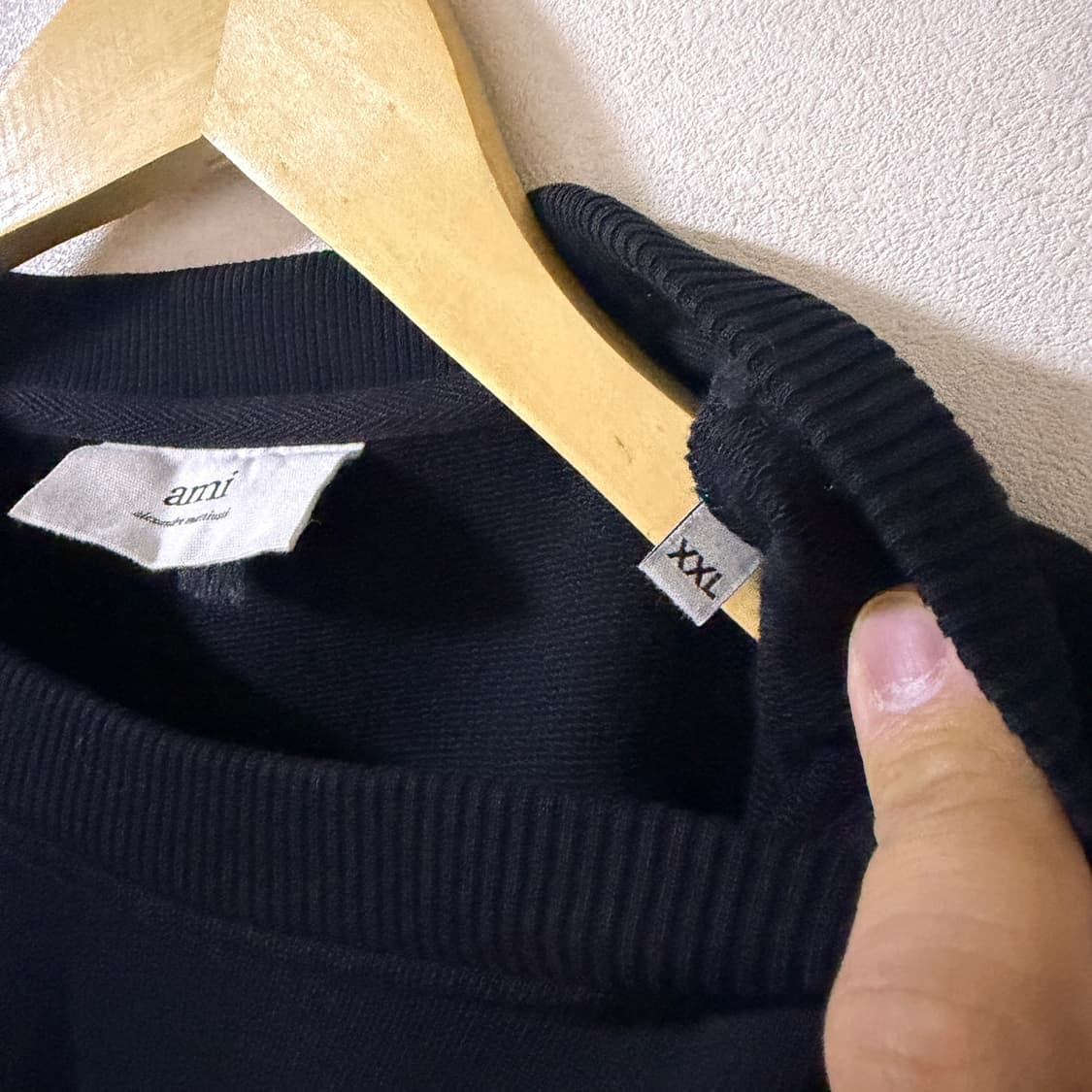 아미 하트로고 맨투맨 블랙 BFHJ007.730 XXL (남성 105) 상품이미지8