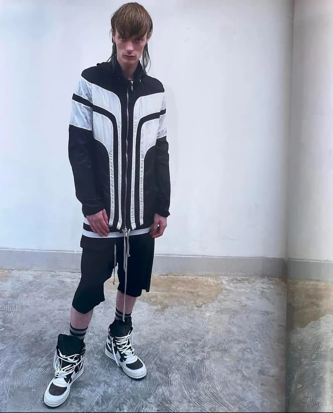 릭오웬스 03FW "TRUCKER" 런웨이 패딩 절개 패턴 자켓 상품이미지9