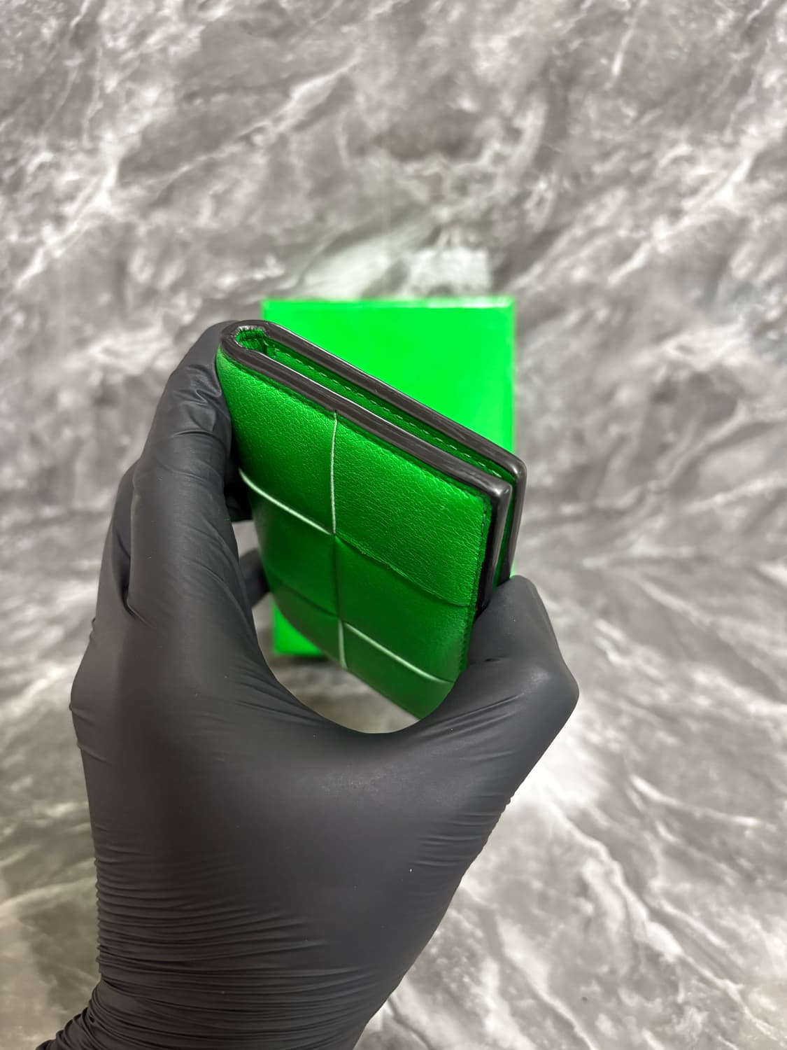 보테가베네타 맥시 플랩 오거나이저 카드지갑 상품이미지5