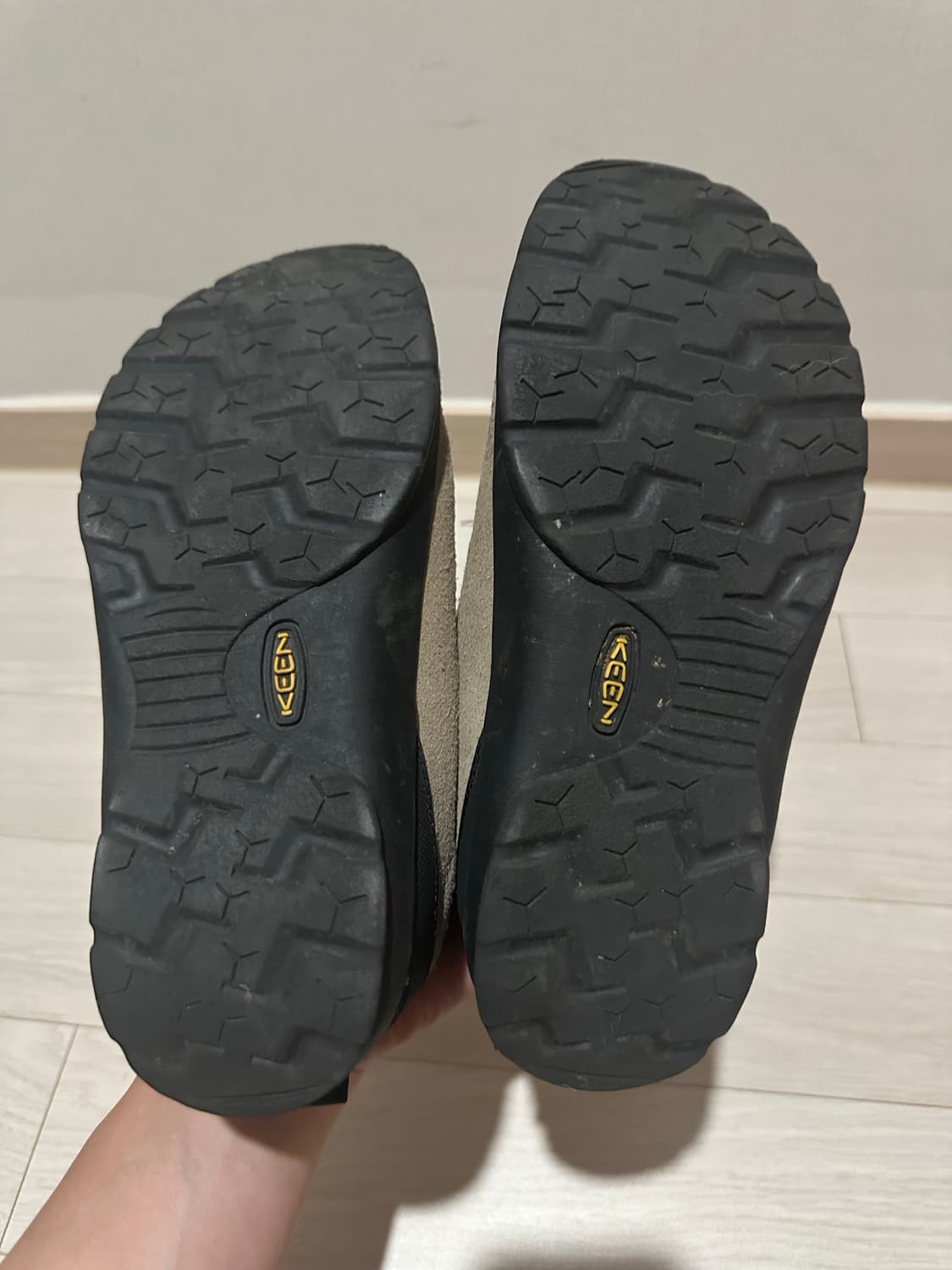 (235) keen 킨 재스퍼 실버 밍크 상품이미지4