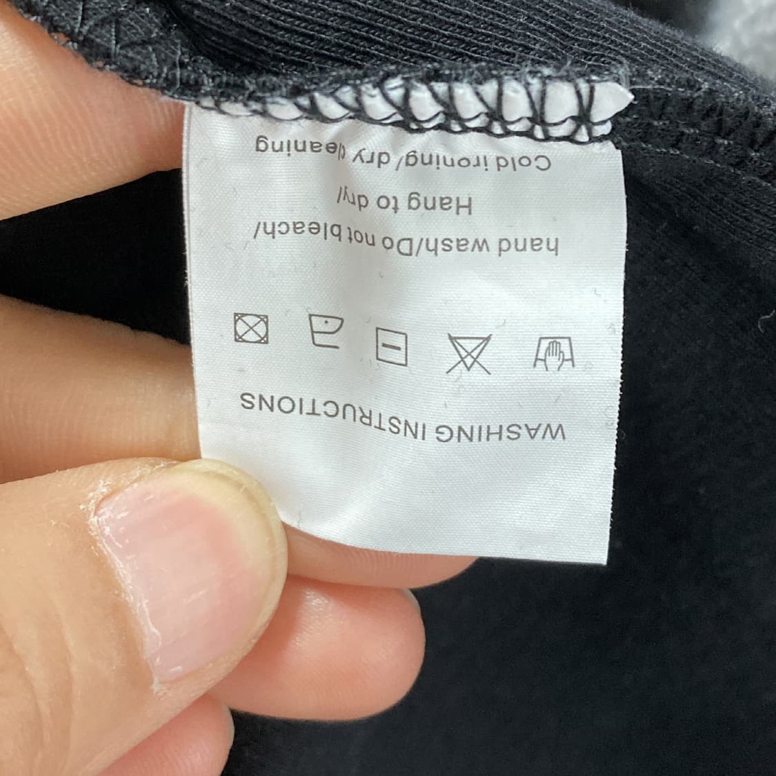 JUNE 여성크롭민소매티 블랙 XS  상품이미지4