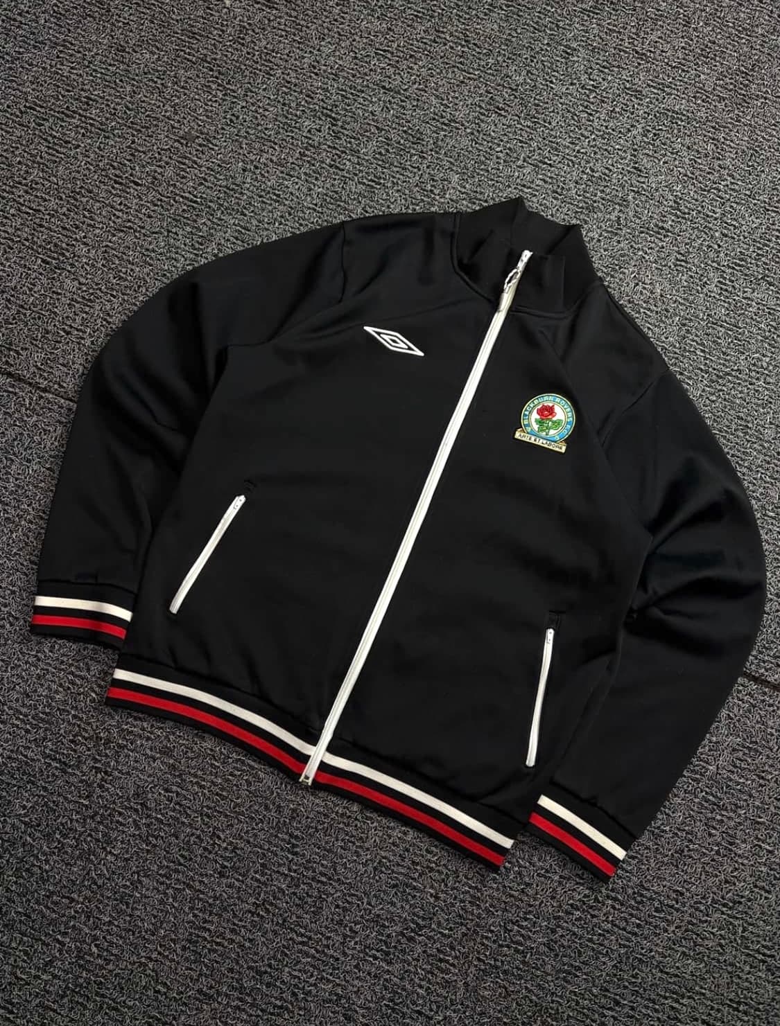 00s 엄브로 블랙번 FC 레트로 트랙탑 자켓 3134 상품이미지1
