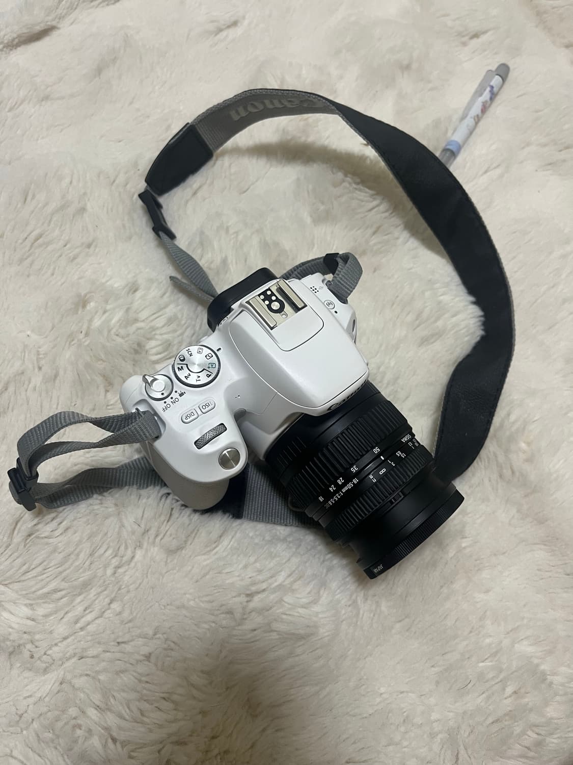 캐논 EOS 200D 화이트 (DSLR 바디 + 풀박스) 상품이미지3