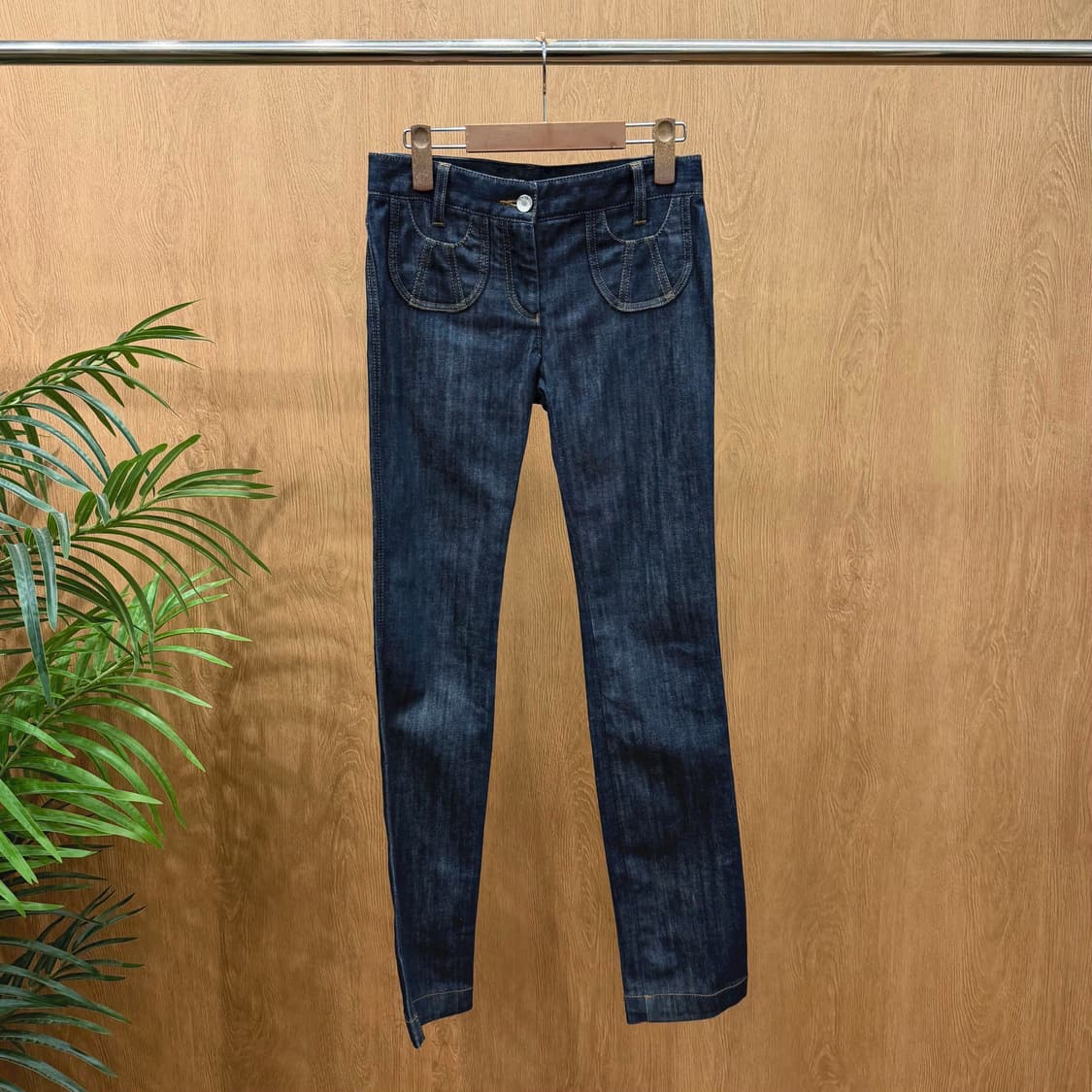 돌체앤가바나 데님 팬츠 라운드 포켓 디테일 슬림 스트레이트핏 인디고 상품이미지1