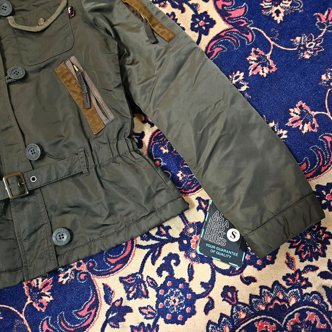 (새상품)알파인더스트리 벨티드 가죽덧댐 누빔 항공 점퍼 상품이미지3