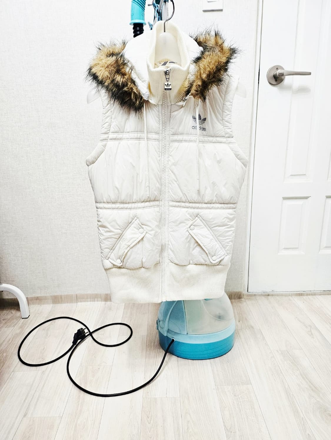 (85)XS ☆초대장급☆ 아디다스 파이어버드 [화이트실버] 패딩조끼 상품이미지1