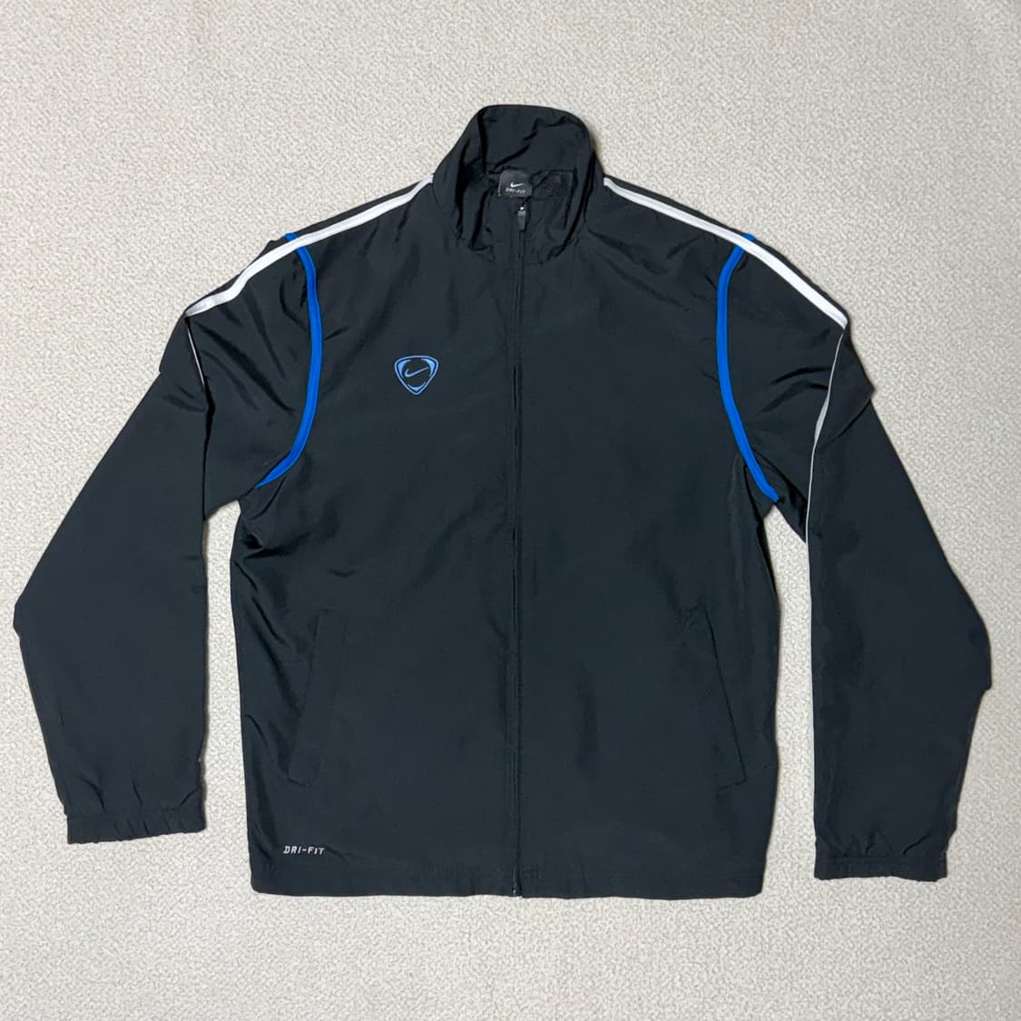 나이키 L 드라이핏 바람막이 상품이미지1
