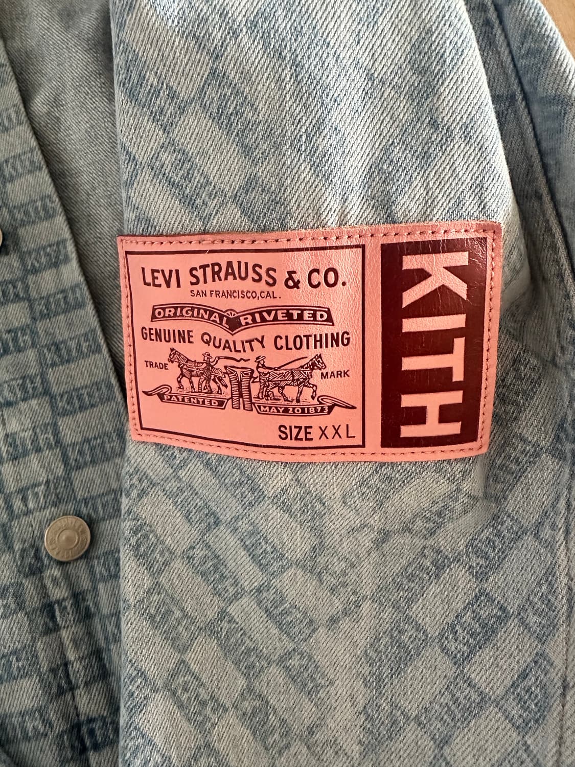 [2XL] KITH x Levis 트러커 자켓 상품이미지3