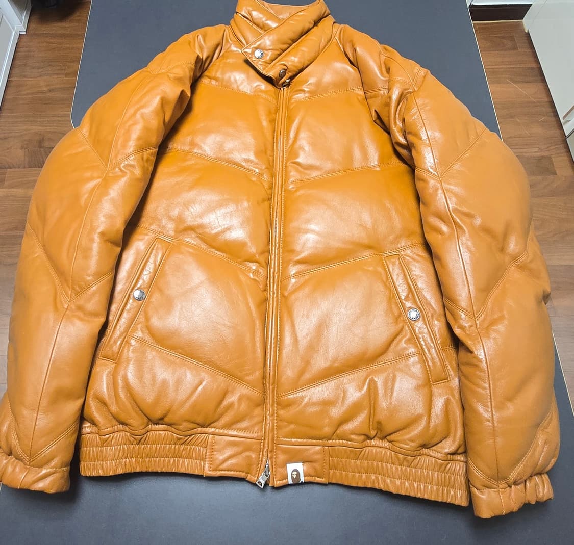BAPE  가죽패딩 상품이미지1