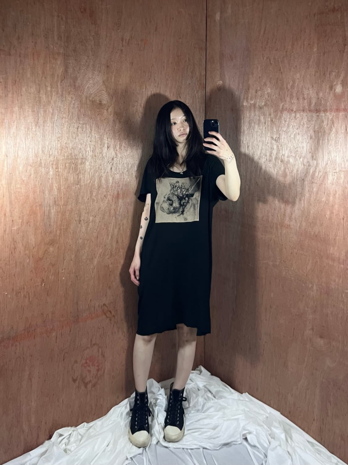 트리콧 꼼데가르송 블랙 벨벳 하이탑 스니커즈 상품이미지1