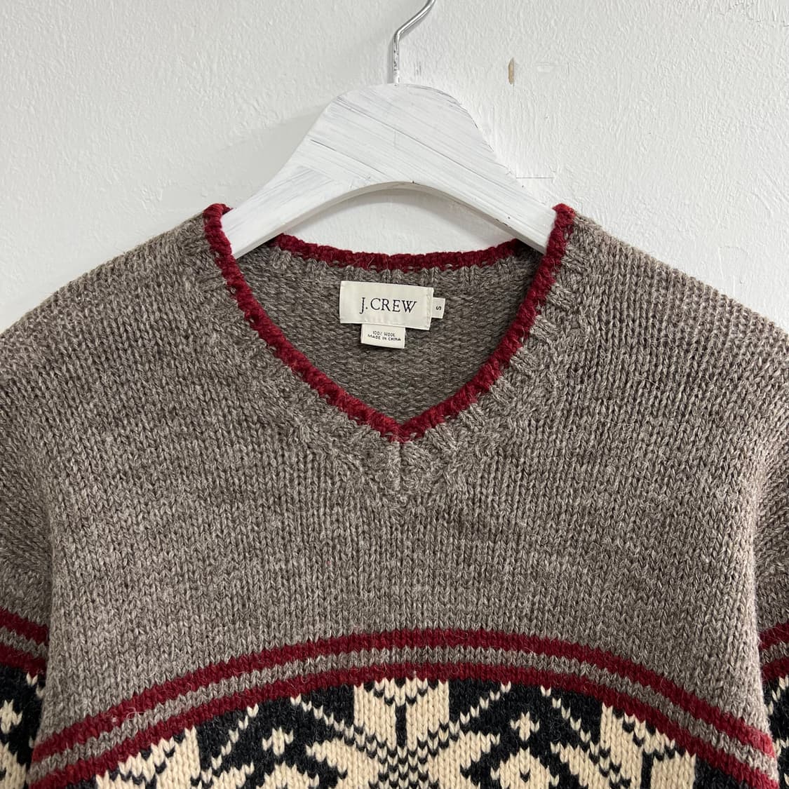 J.CREW 브이넥 패턴 니트 상품이미지2