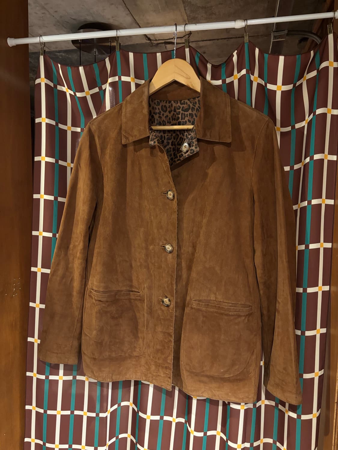 브라운 양면 스웨이드 가죽 레오파드 자켓 상품이미지2