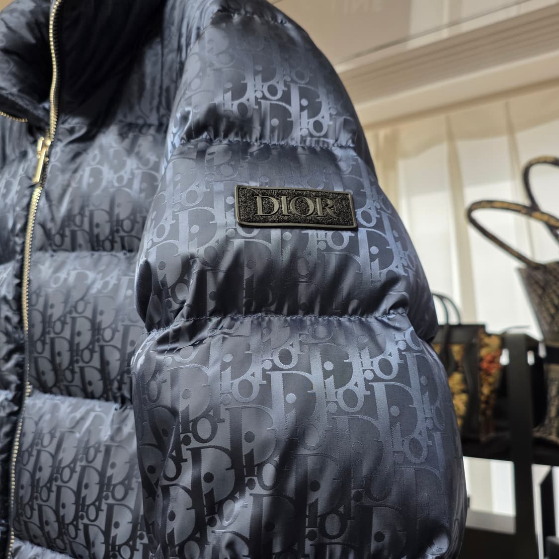 {클로젯}[48][23F/w]디올 오블리크 숏 다운 패딩 자켓 상품이미지2