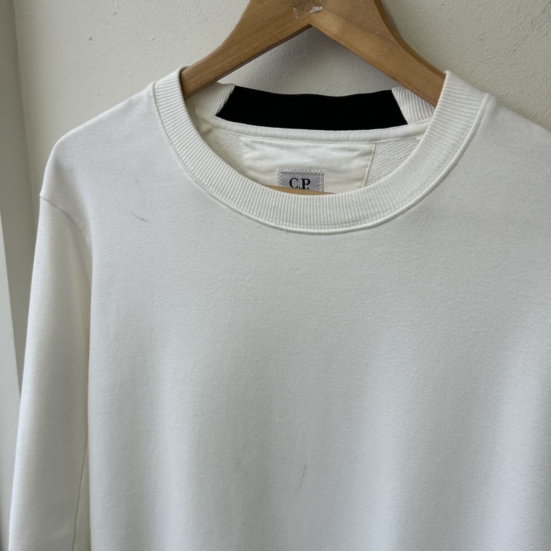 15851 - C.P. 컴퍼니 화이트 렌즈 맨투맨 상품이미지3