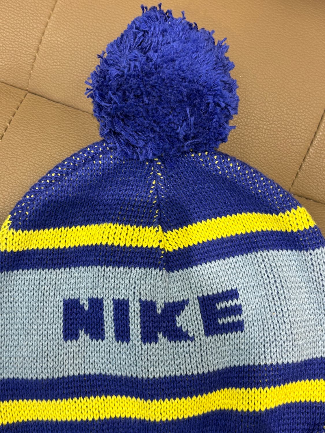 나이키 배색 방울비니 상품이미지3