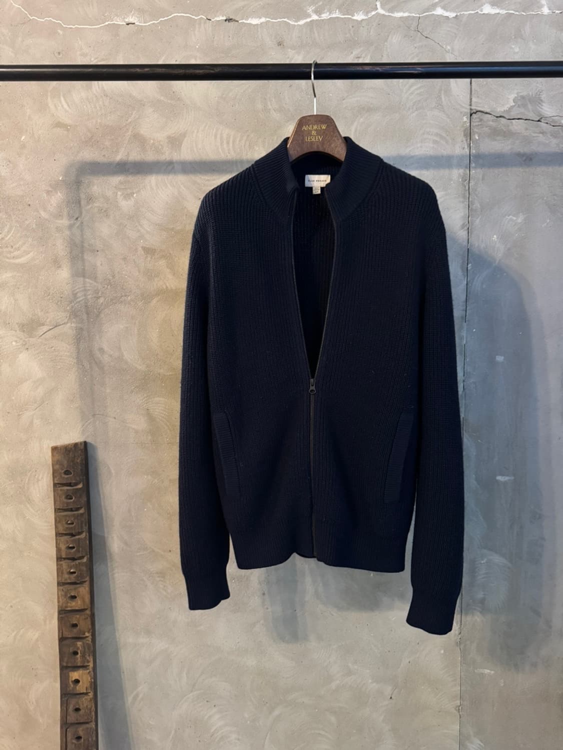 클럽모나코 짚업 가디건 100 상품이미지1