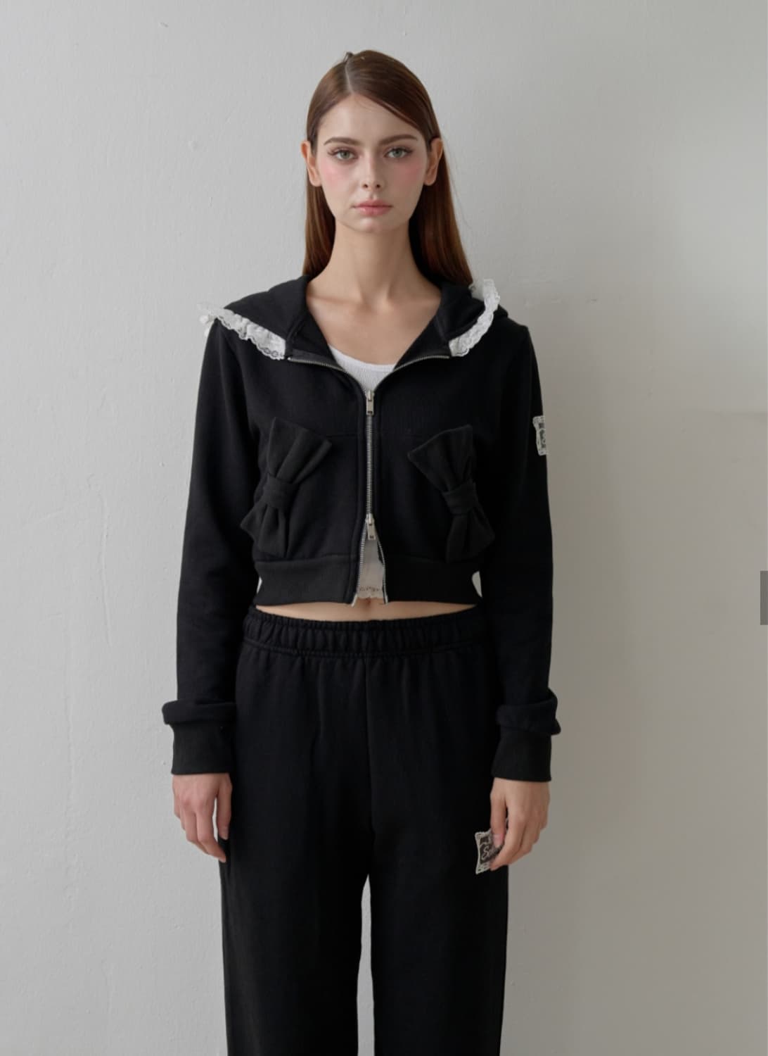 새상품)) 슈네 리본 레이스 크리미 후드집업 블랙 상품이미지4
