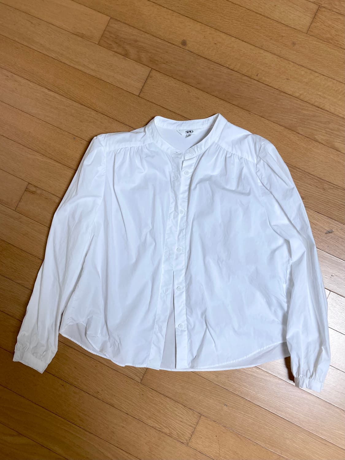 스파오 헨리넥 블라우스 셔츠 상품이미지1
