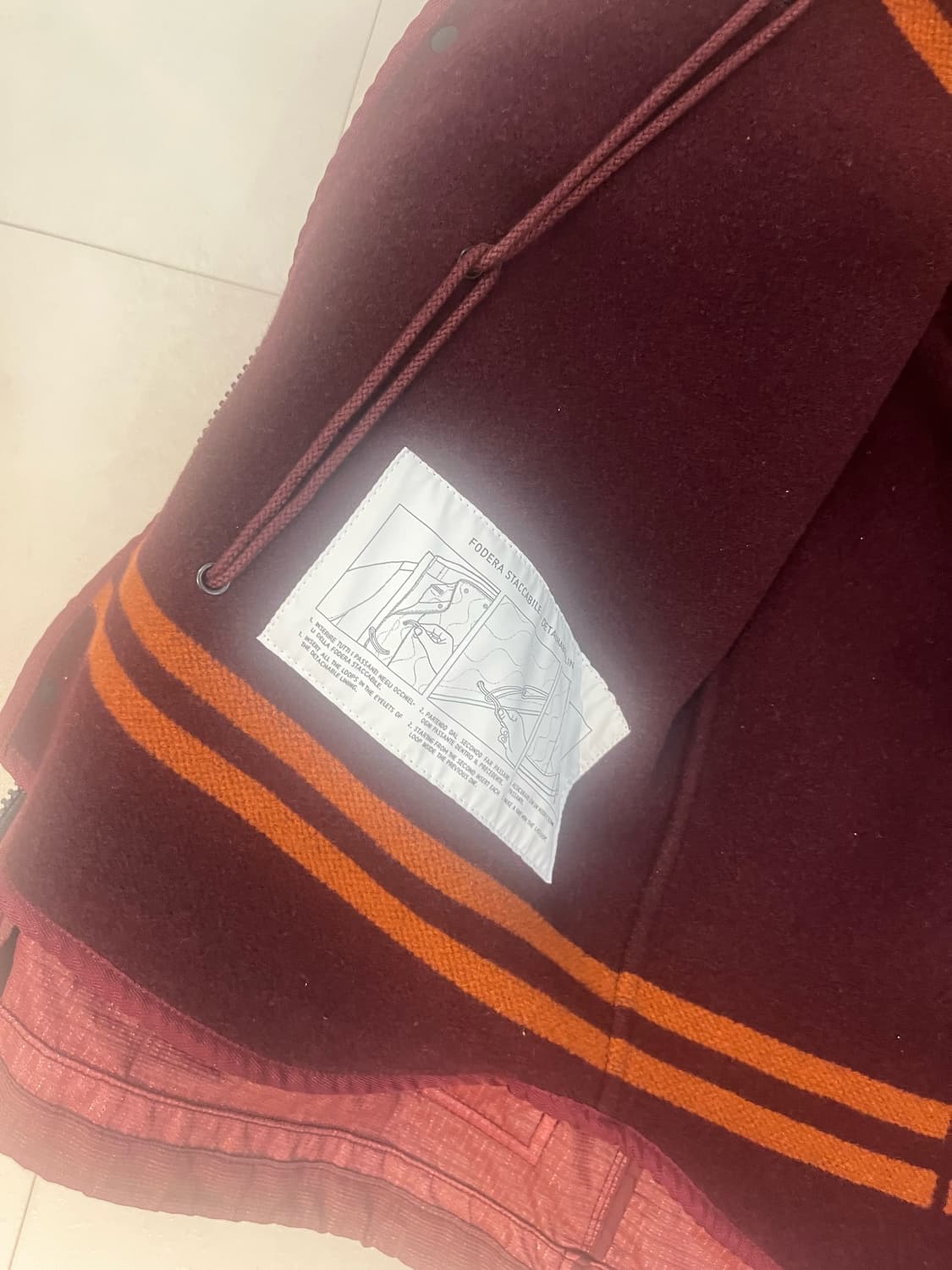 스톤아일랜드 화이트와펜 xl 상품이미지4