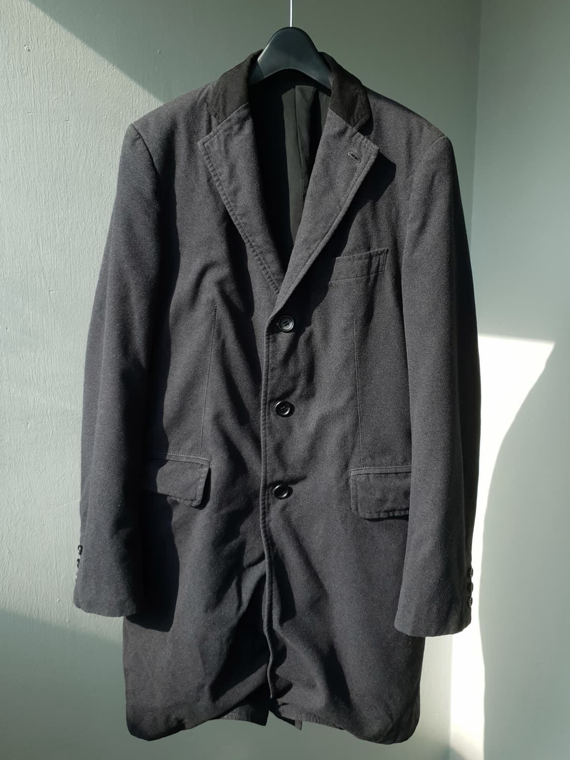 Comme Des Garcons 縮絨
chesterfield coat 상품이미지2