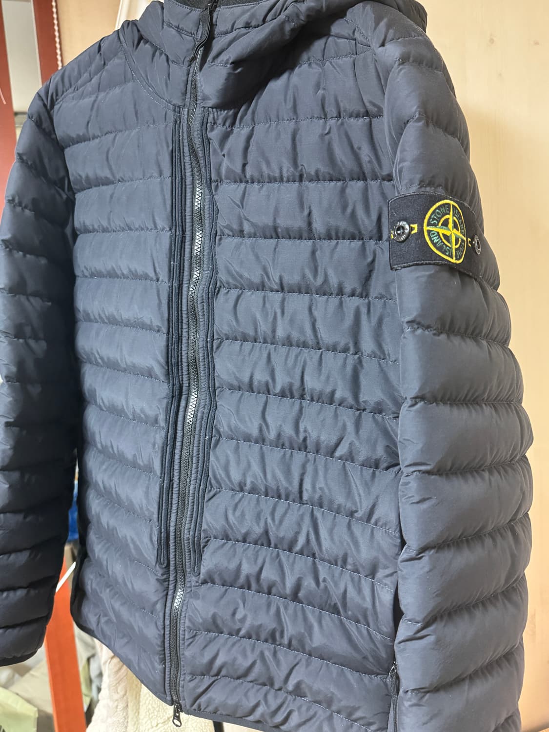 스톤아일랜드 나일론텔라 경량패딩 상품이미지1
