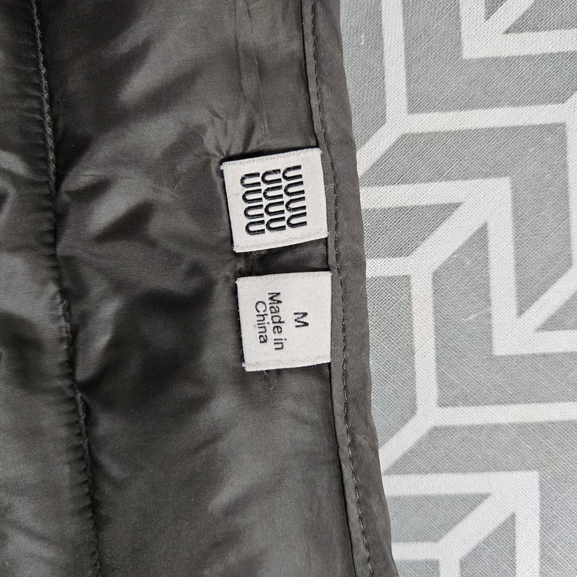 유니클로 U 경량패딩 올리브 M 상품이미지5