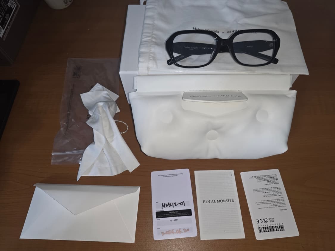 젠틀 몬스터 x 메종 마르지엘라 MM212 블랙 클리어 상품이미지1