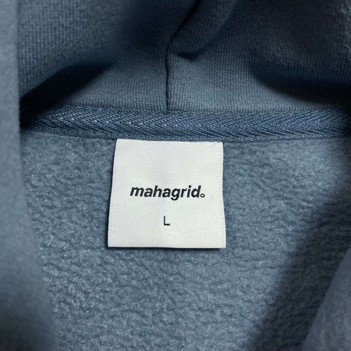 마하그리드 스펠아웃 빅로고 스카이 후드티 상품이미지3