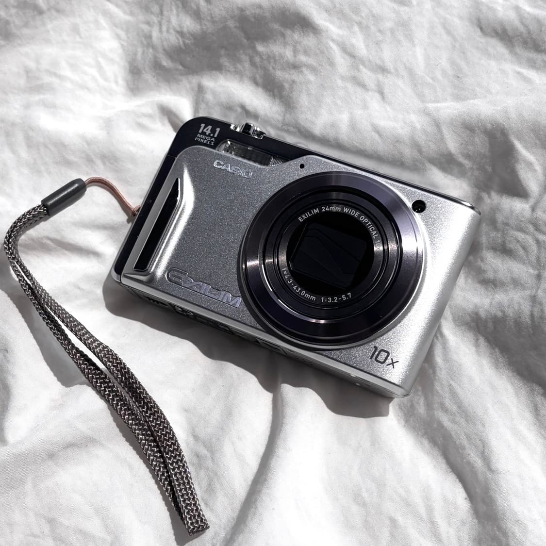 【최상품】카시오 엑슬림 H15 실버 casio exilim 상품이미지1