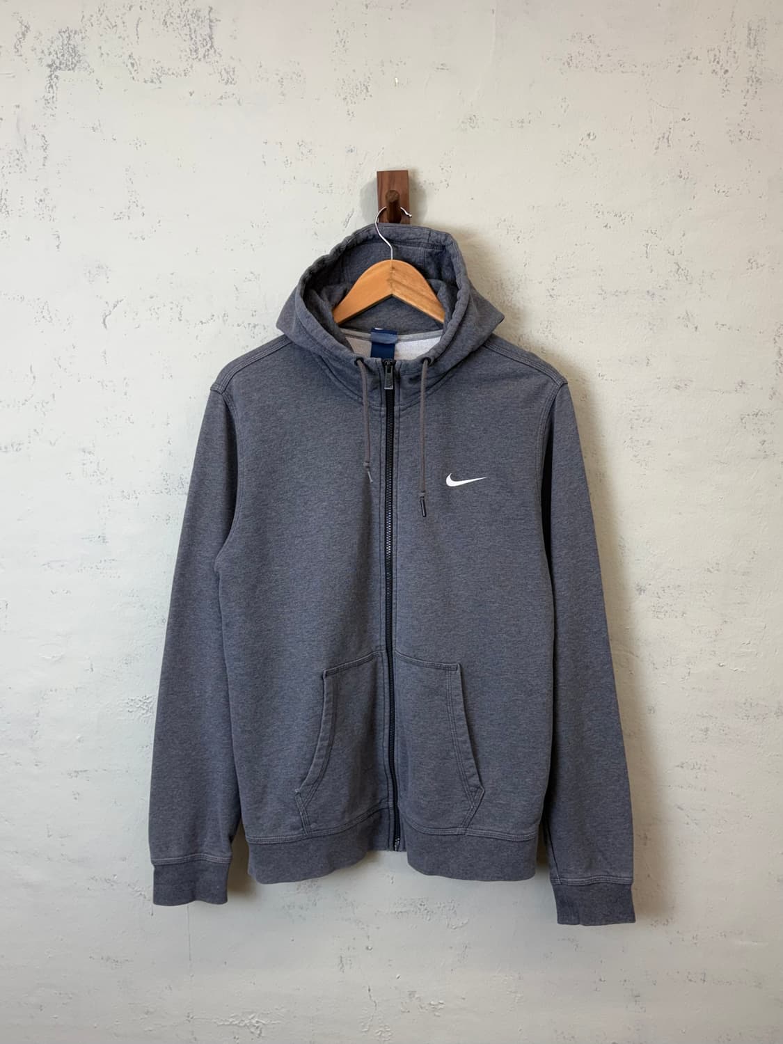 나이키 그레이 스우시 후드집업 상품이미지1