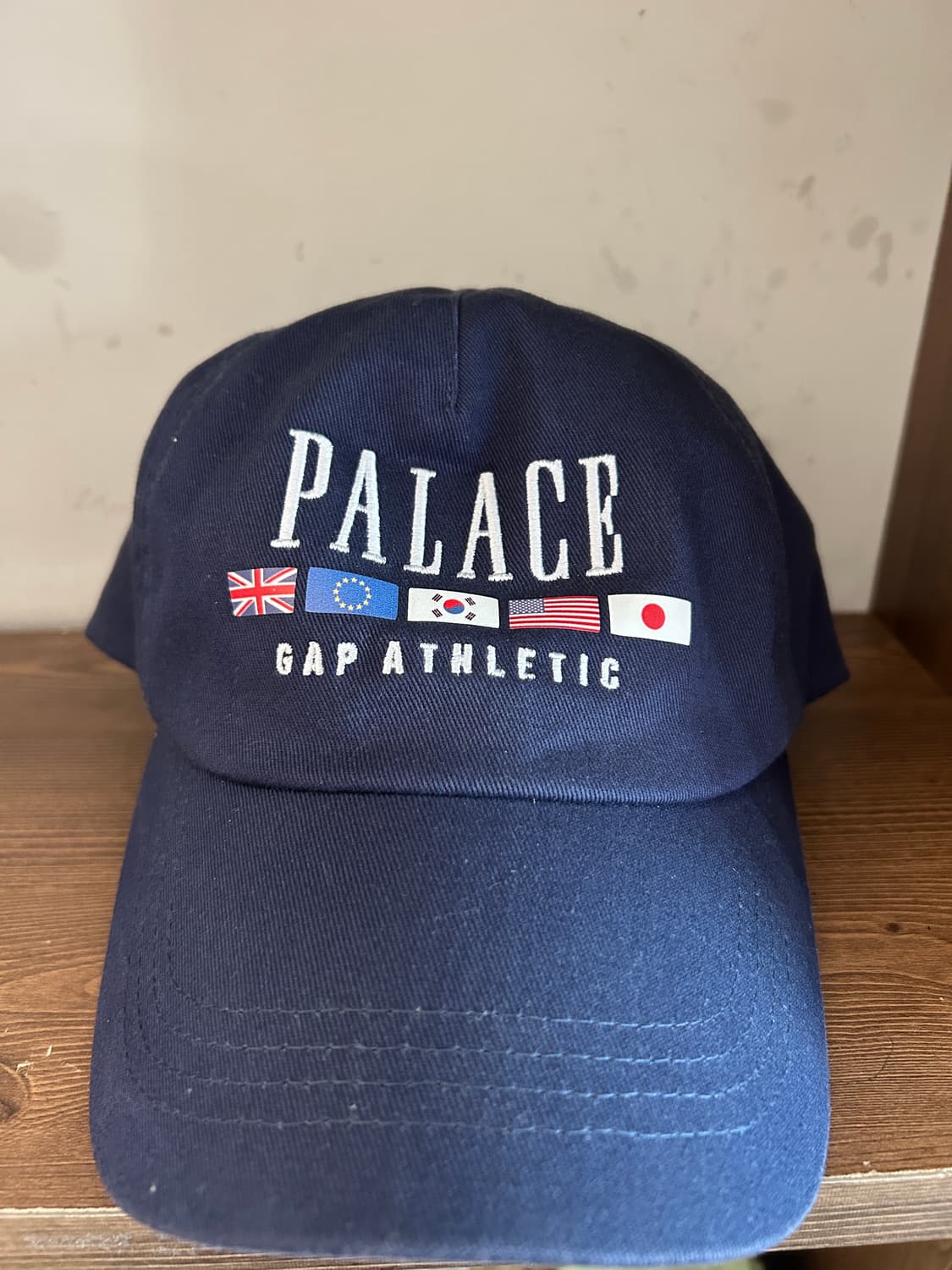 팔라스 x 갭 플래그 6-패널 네이비 - 24SS 상품이미지1