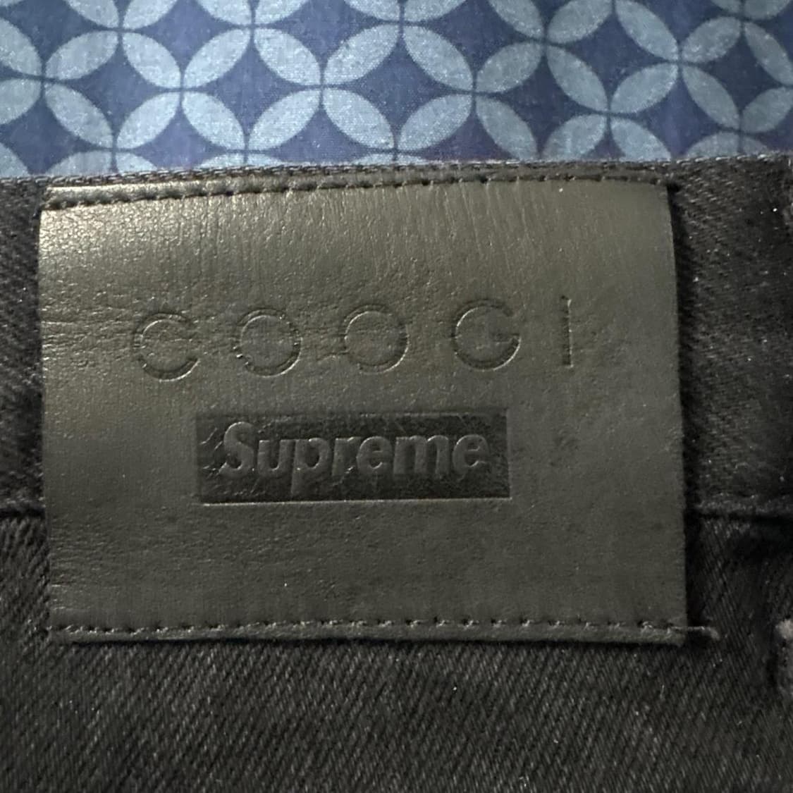 슈프림 x 쿠지 엠브로이더드 루즈 핏 진 블랙 상품이미지6