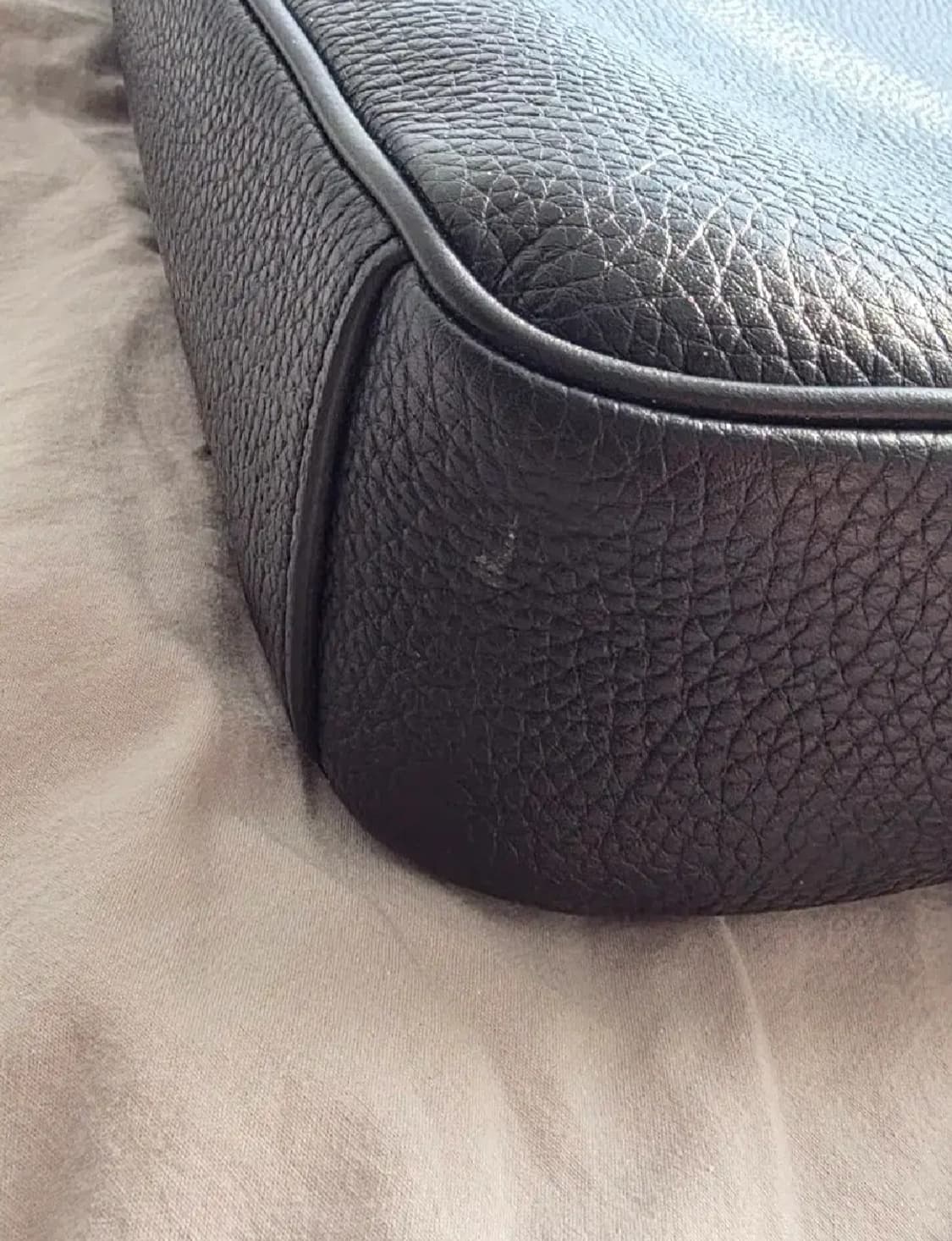 톰포드 로고 패치 크로스백 상품이미지3