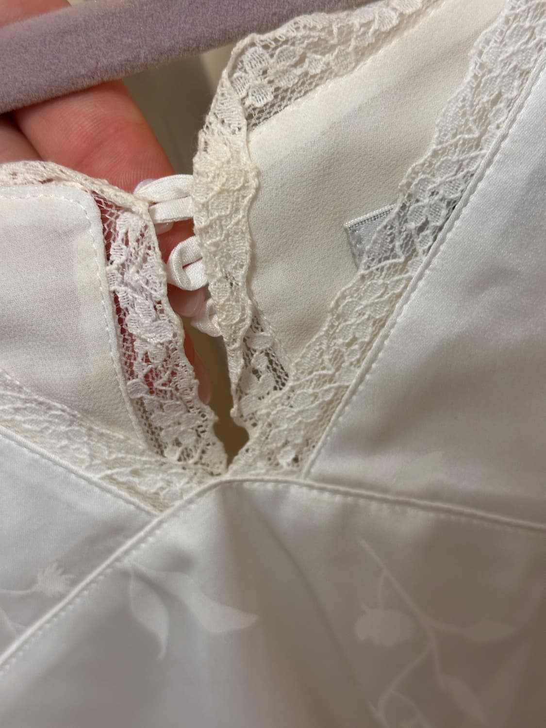 글로니 줄스 블라우스 상품이미지3