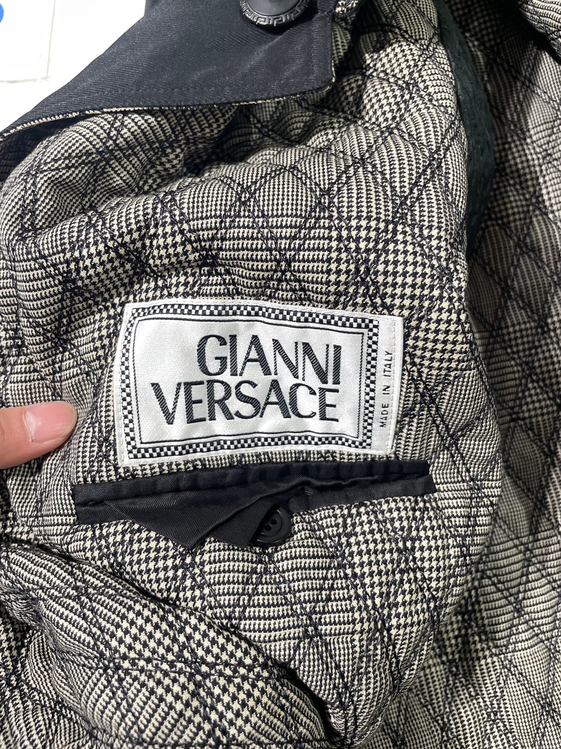 지아니 베르사체 블랙 클래식 폴리에스터 코트 상품이미지7