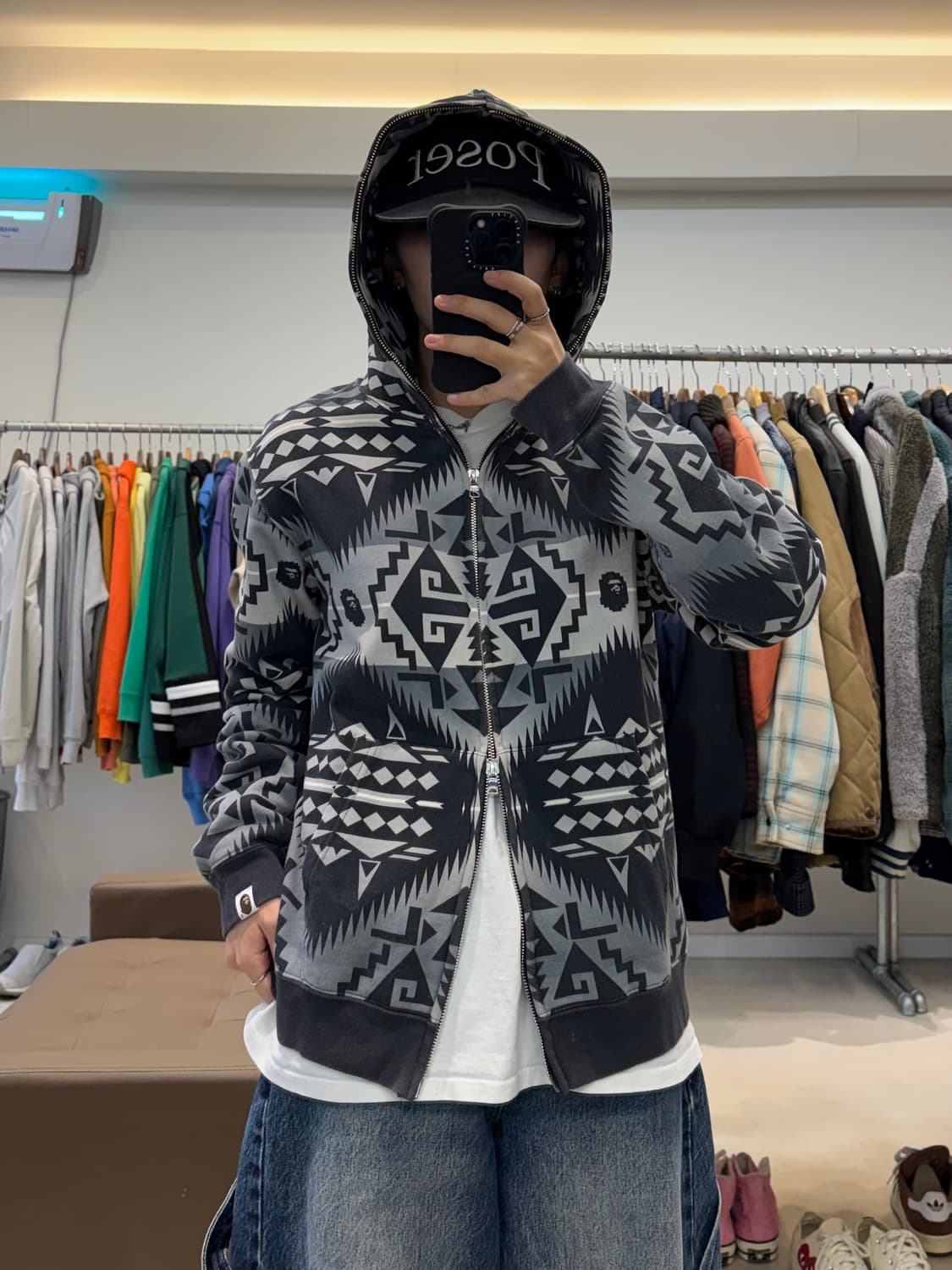 베이프 네이티브 패턴 풀집업 후드 상품이미지6