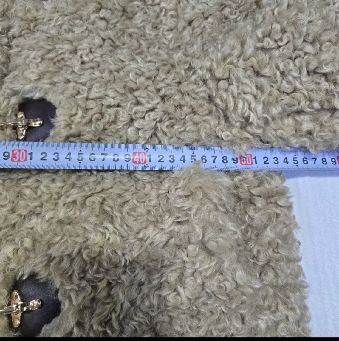 0712 [자라] 숏 퍼 토글 버튼 뽀글이 자켓 xs 상품이미지3