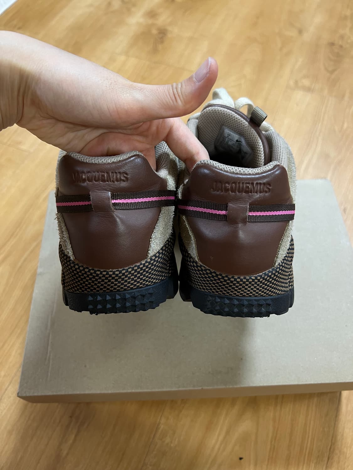 나이키 자크뮈스 휴마라 255 판매 상품이미지4