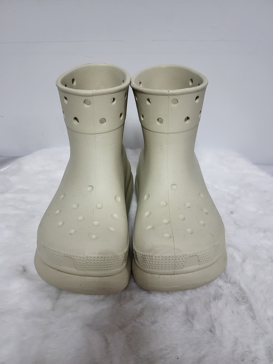 크록스 클래식 크러쉬 부츠 베이지 M4 W6 상품이미지1