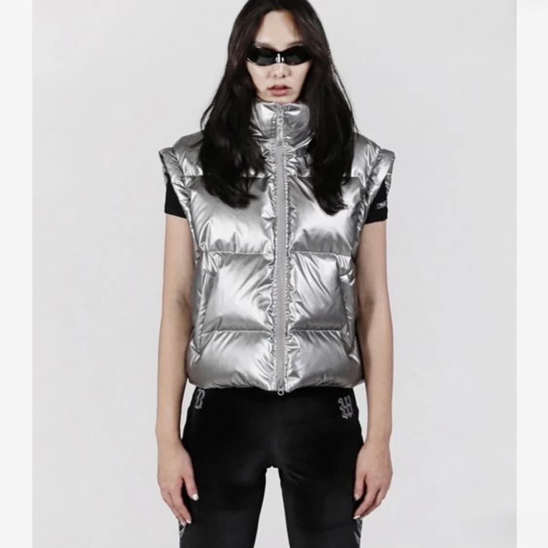 BADBLOOD 디테쳐블 슬리브 실버 푸퍼  상품이미지3