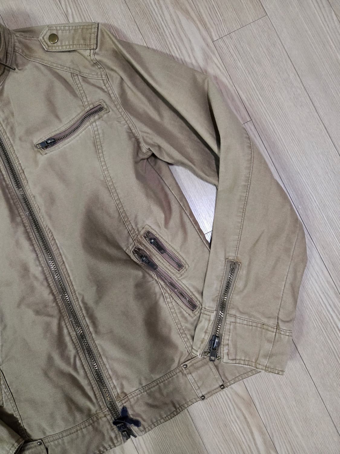 Joge Martin 원워싱 카멜 하이넥 재킷 상품이미지4