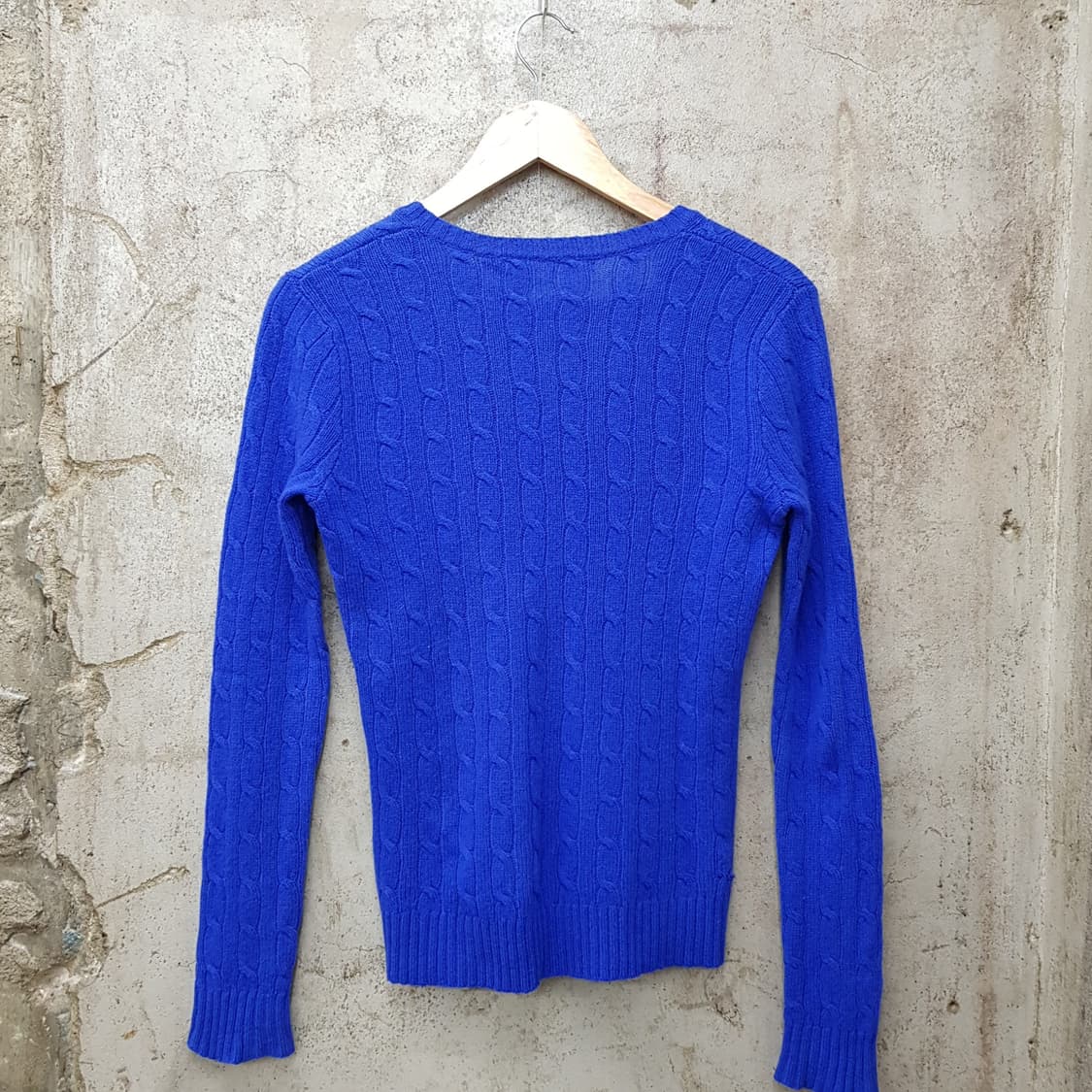 랄프로렌 브이넥 니트 파랑 S사이즈  상품이미지2