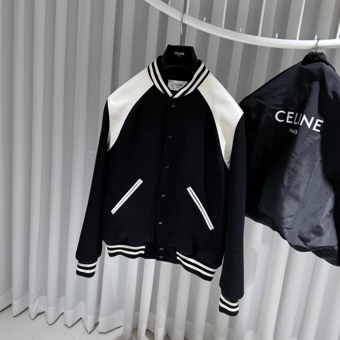 (S/50) / 셀린느 클래식 테디 레더 바시티 봄버 블루종 자켓 블랙 상품이미지2