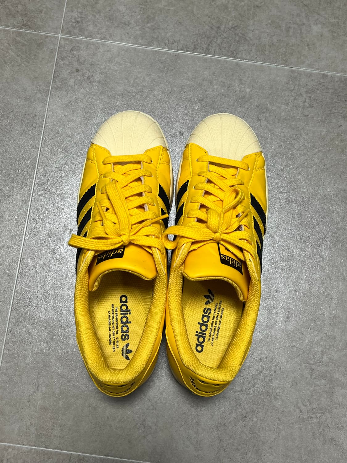 아디다스 슈퍼스타 275 상품이미지2