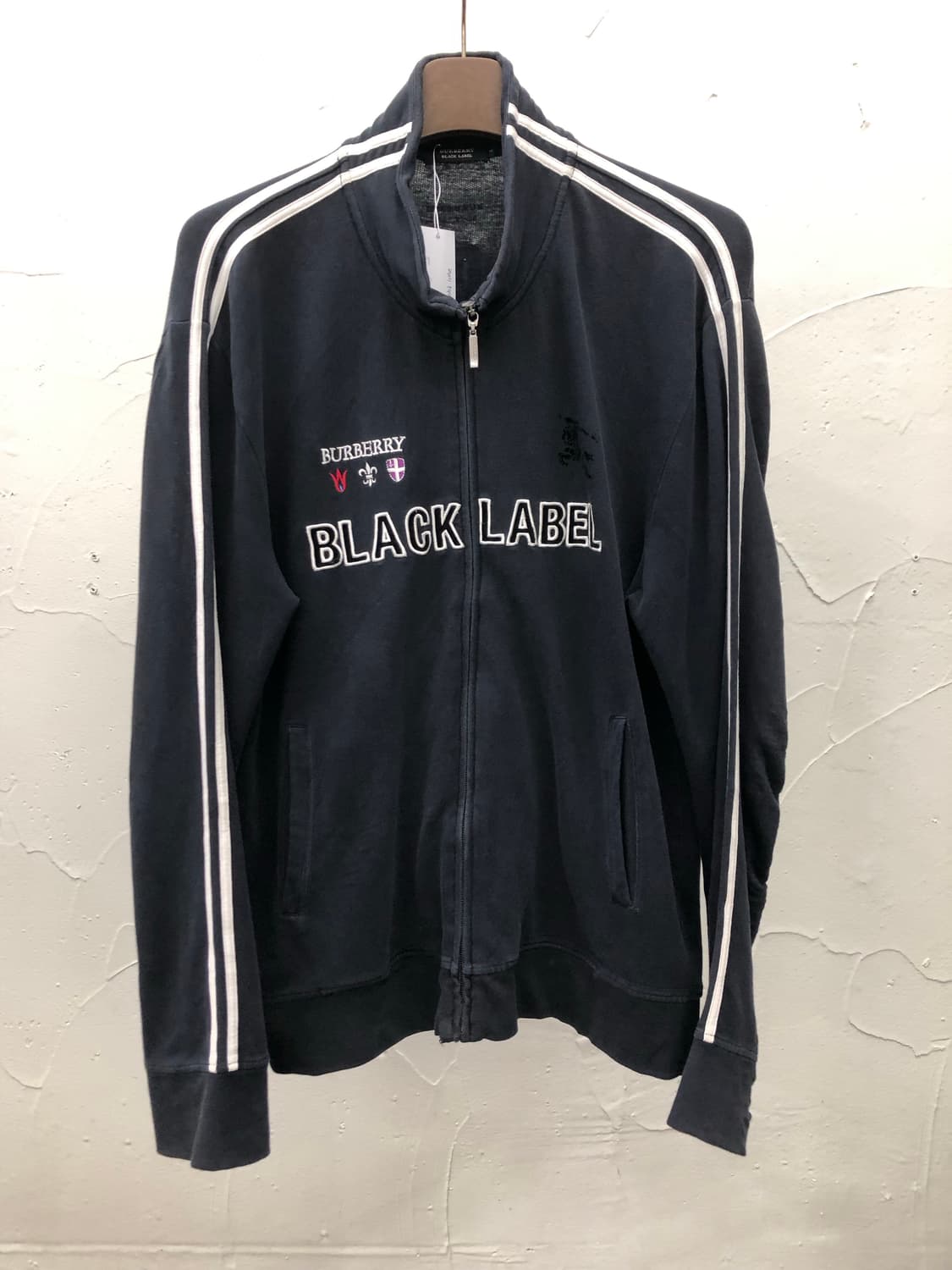 버버리 블랙 라벨 집업 상품이미지1