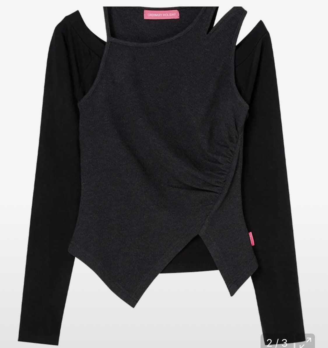 오디너리 홀리데이 오프숄더 레이어드 셔링 티셔츠 차콜 상품이미지1